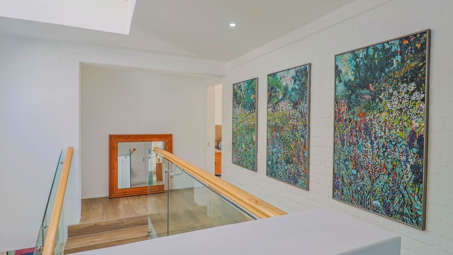 3 Bedroom Property for Sale in The Coves North West